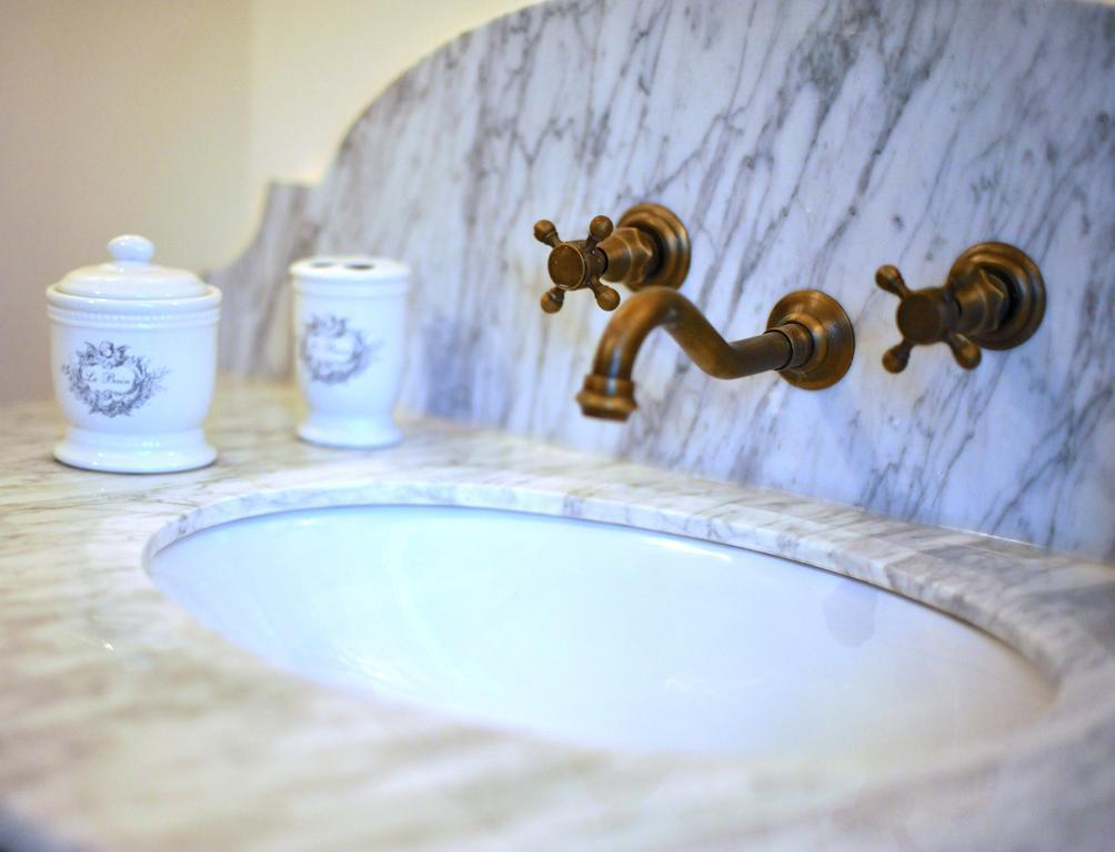 L'Orangerie Du Grand Jardin Villa Condé-sur-Seulles Rum bild
