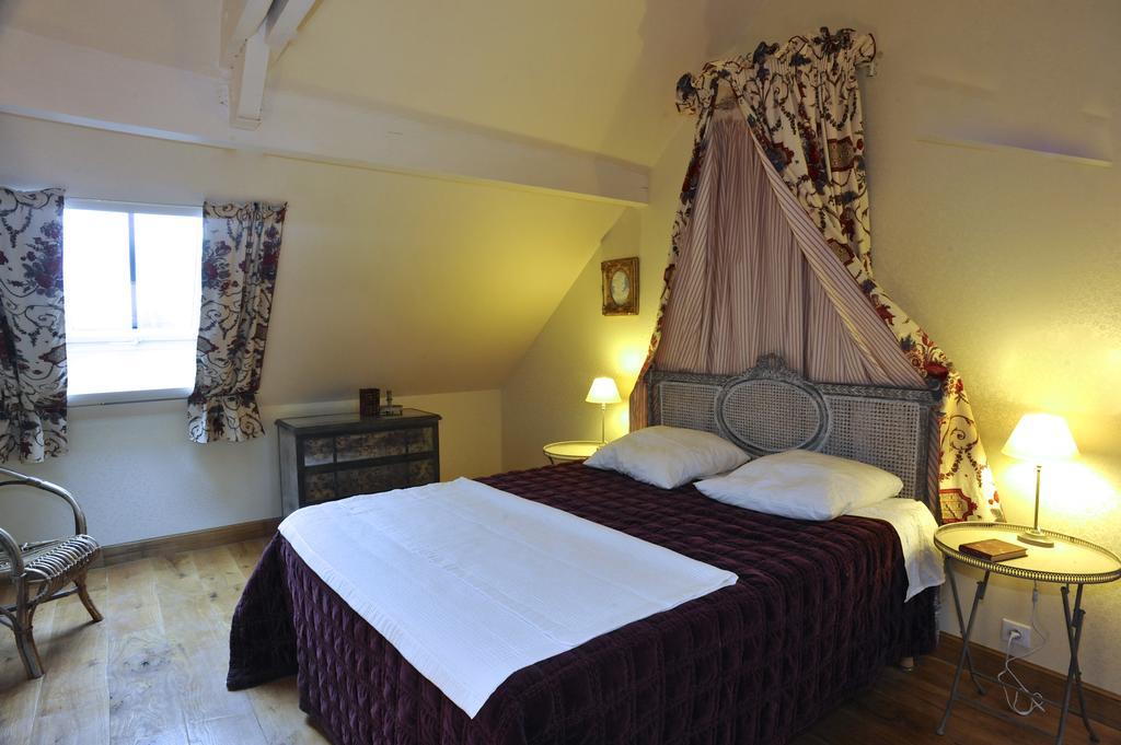 L'Orangerie Du Grand Jardin Villa Condé-sur-Seulles Rum bild