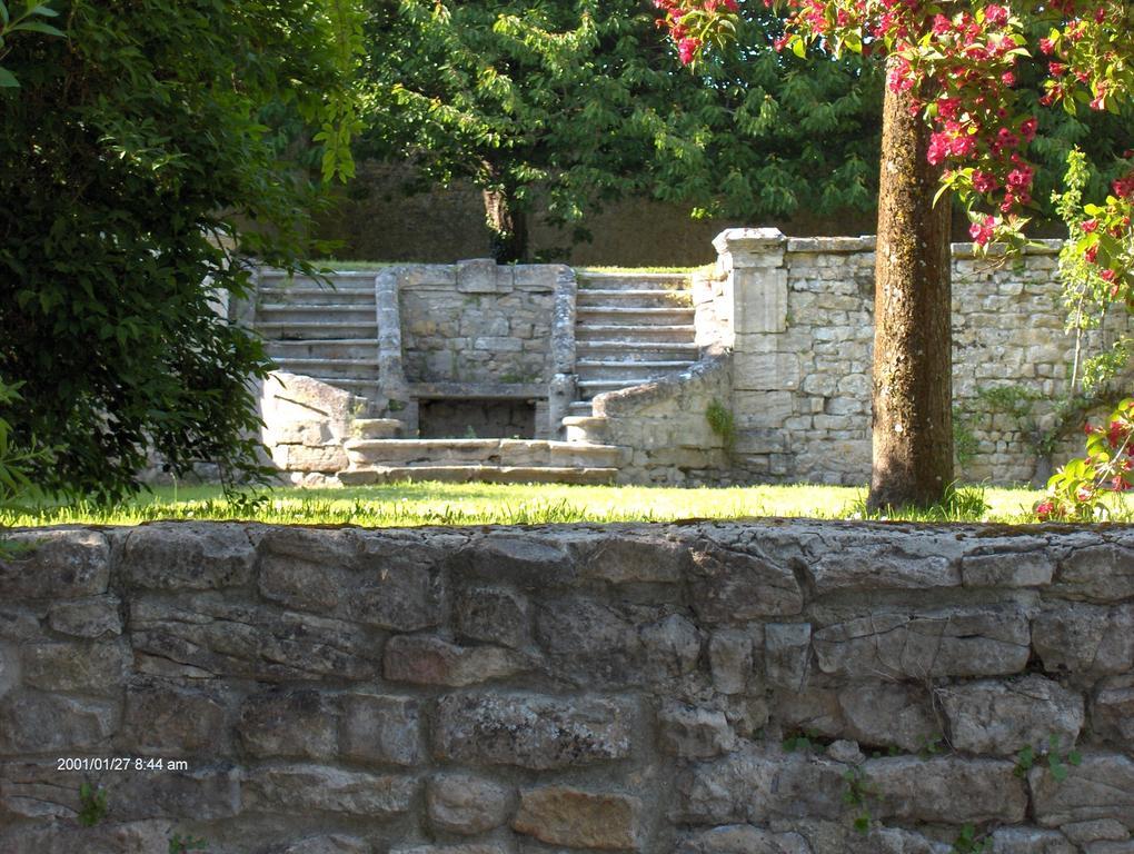 L'Orangerie Du Grand Jardin Villa Condé-sur-Seulles Exteriör bild