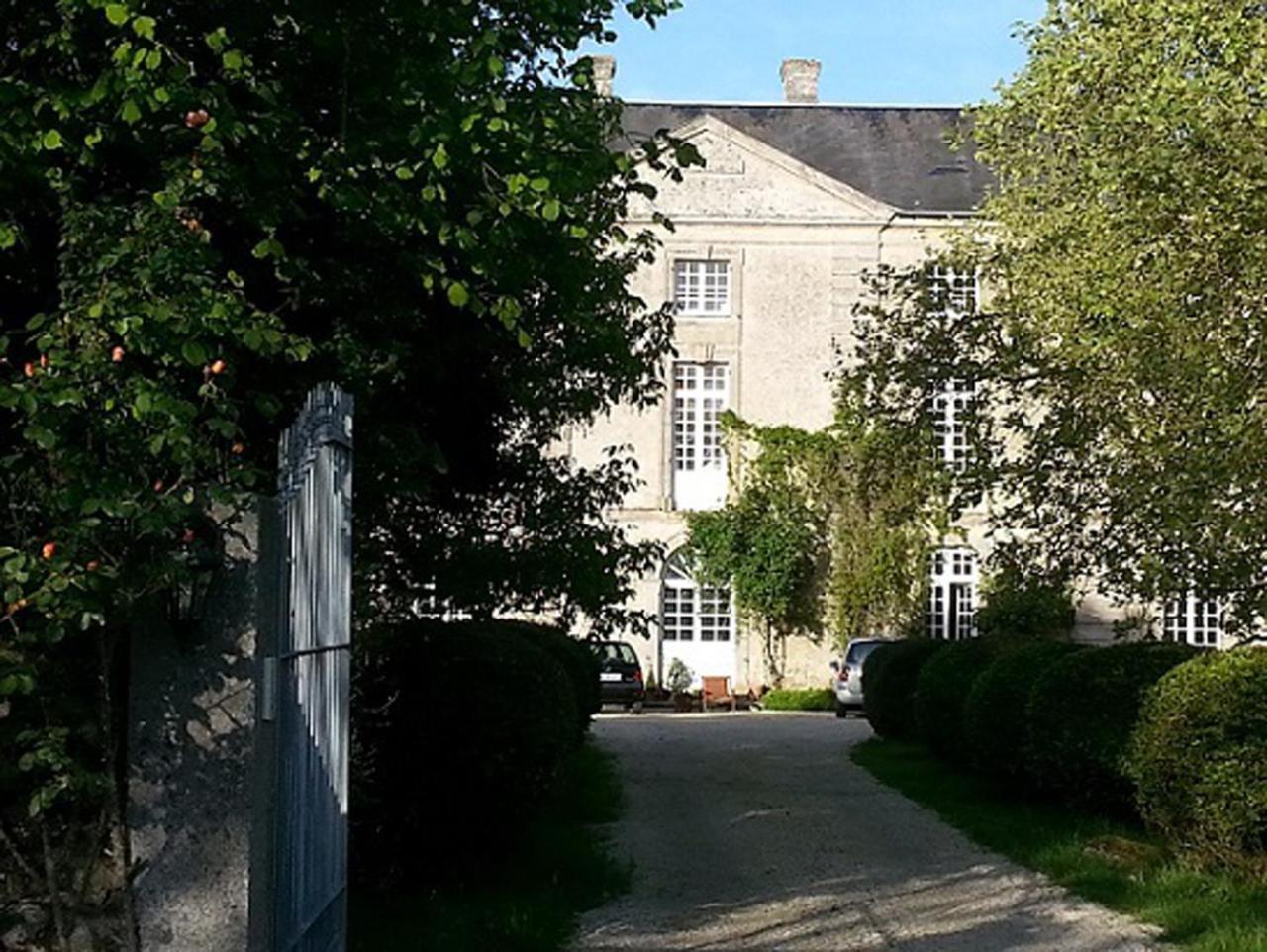 L'Orangerie Du Grand Jardin Villa Condé-sur-Seulles Exteriör bild